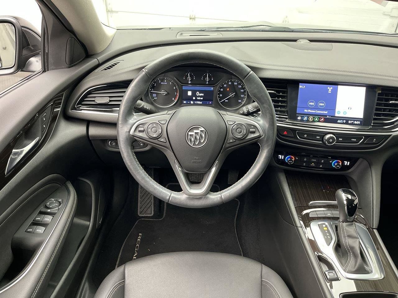Certified 2020 Buick Regal Essence FWD image 14