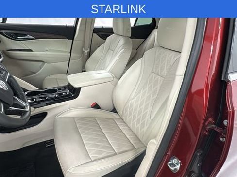 Used 2023 Buick Envision Avenir image 10