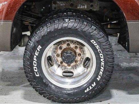 Used 2016 Ford F350 Lariat w/ Lariat Interior Package image 11