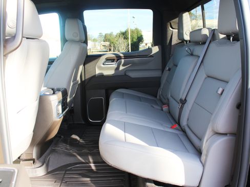 New 2026 GMC Sierra 1500 SLT w/ SLT Premium Plus Package image 45