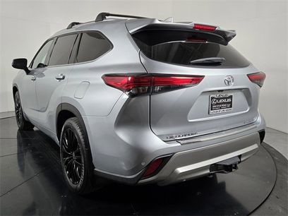 Used 2021 Toyota Highlander Platinum