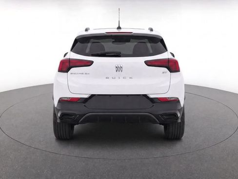 Used 2024 Buick Encore GX Sport Touring FWD image 6