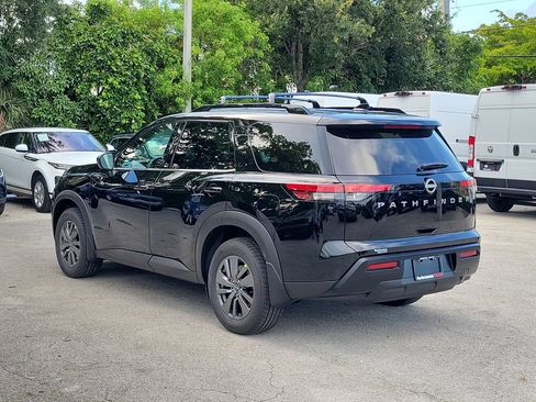 New 2026 Nissan Pathfinder SV FWD image 6