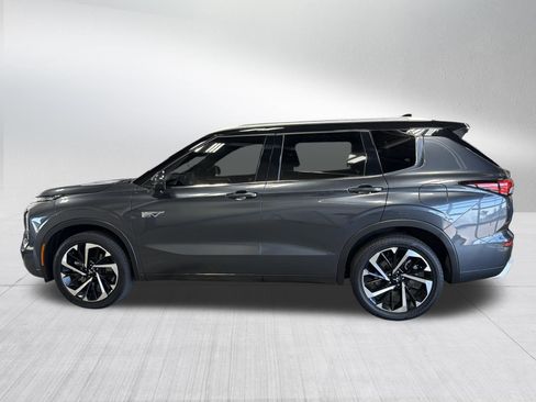 Used 2025 Mitsubishi Outlander SEL AWD/4WD image 4