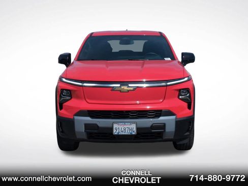 Used 2026 Chevrolet Silverado EV LT image 2