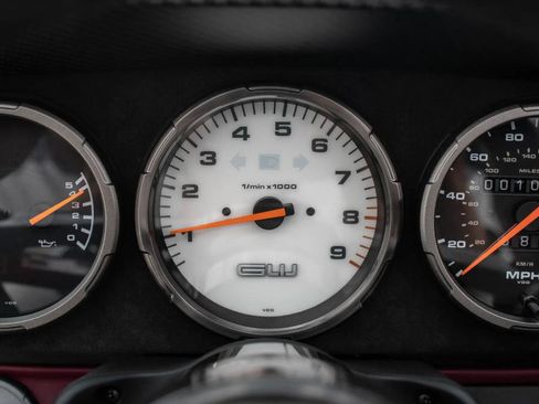 Used 1997 Porsche 911 Carrera 4 image 17