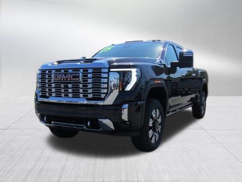 New 2025 GMC Sierra 2500 Denali w/ Denali Reserve Package image 9