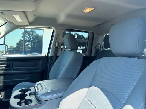 Used 2019 RAM 1500 Tradesman w/ Popular Equipment Group AWD/4WD image 3