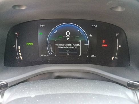 Used 2025 Toyota Camry LE FWD image 20