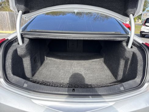 Used 2017 Cadillac XTS Luxury image 32