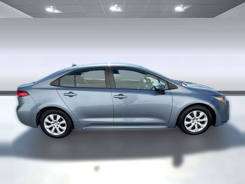 Used 2023 Toyota Corolla LE FWD image 8