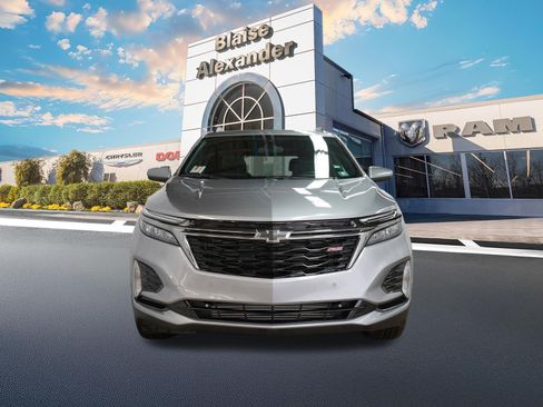 Used 2024 Chevrolet Equinox RS image 9