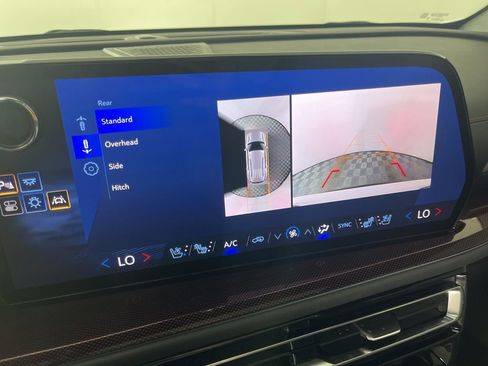 Certified 2024 Chevrolet Traverse RS image 31