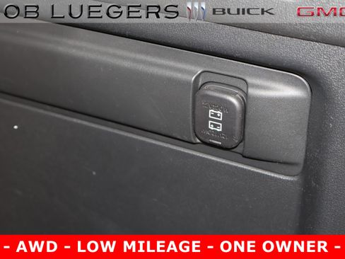 Used 2025 MAZDA CX-90 Plug-In Hybrid w/Premium Sport image 24