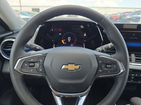 New 2026 Chevrolet Trax LT w/ Driver Confidence Package FWD image 18