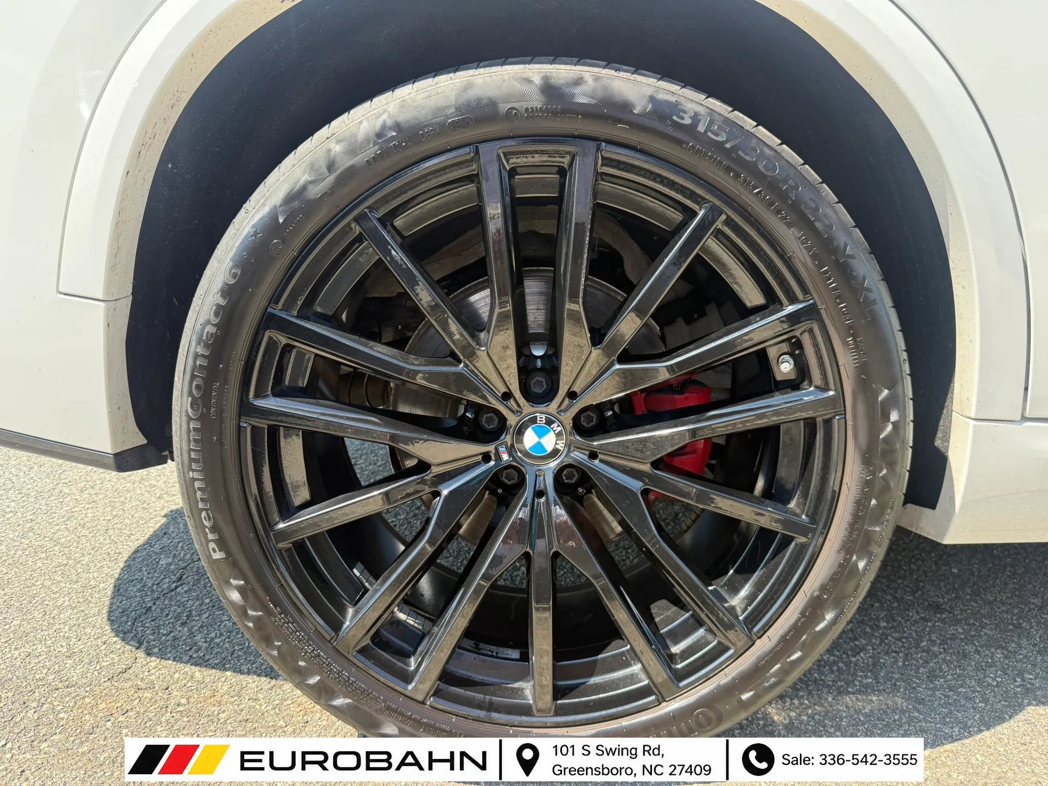 Used 2022 BMW X5 xDrive40i w/ M Sport Package AWD/4WD image 27