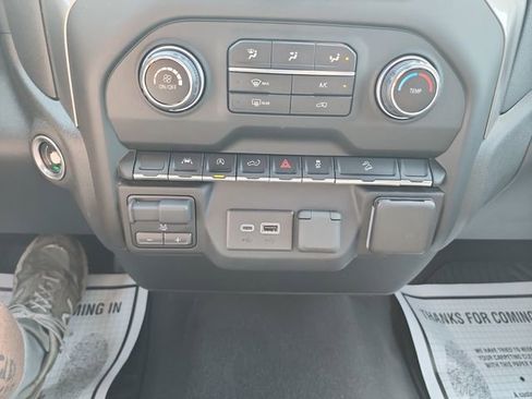 Used 2024 Chevrolet Silverado 1500 Custom Trail Boss w/ LPO, Dark Essentials Package image 28