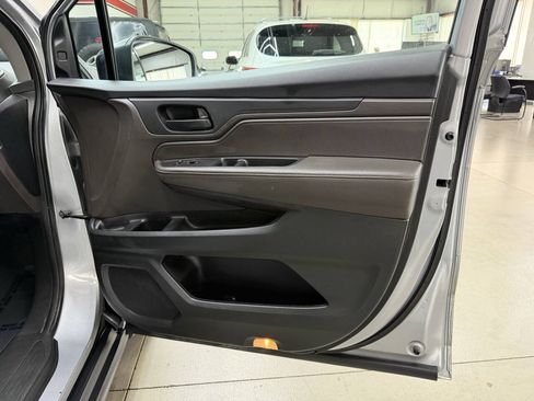 Used 2022 Honda Odyssey EX-L image 15