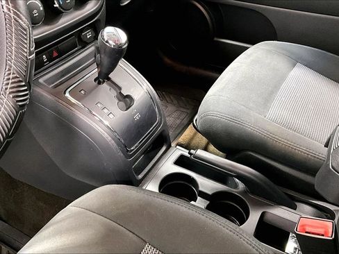 Used 2016 Jeep Compass Sport w/ Power Value Group image 17