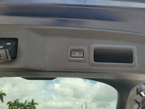 Certified 2023 MAZDA CX-30 AWD 2.5 S w/ Preferred Package image 6