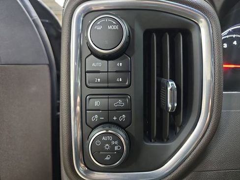 Used 2022 Chevrolet Silverado 1500 LTZ w/ Safety Package II image 28