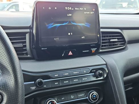 Used 2022 Hyundai Veloster N image 26