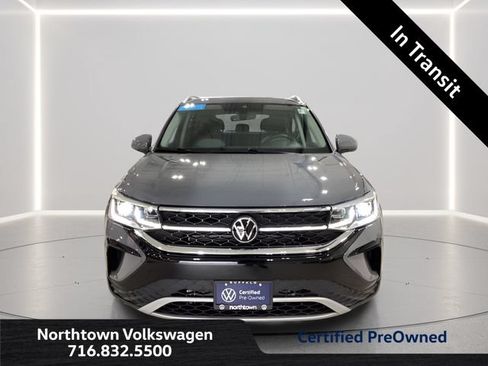 Certified 2024 Volkswagen Taos SEL AWD/4WD image 4