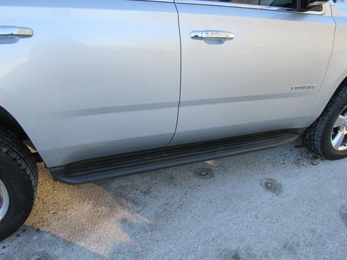 Used 2016 Chevrolet Tahoe LT image 13