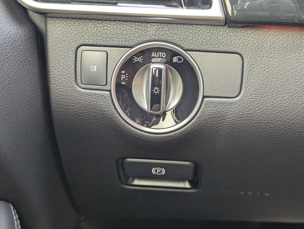 Used 2019 Mercedes-Benz GLE 400 4MATIC image 24