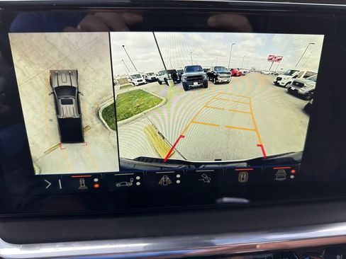 Used 2024 GMC Sierra 2500 Denali Ultimate image 28