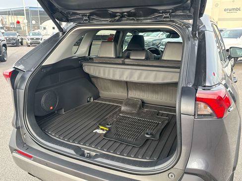 Used 2025 Toyota RAV4 Limited image 16