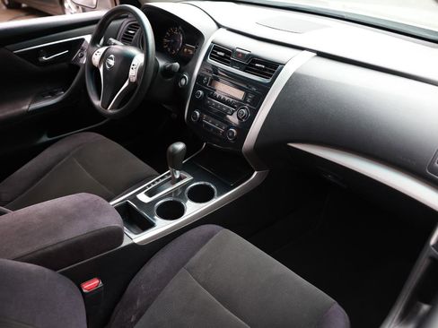 Used 2013 Nissan Altima 2.5 S image 16