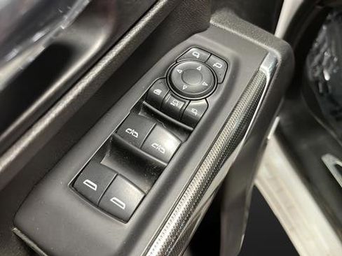 Used 2020 GMC Sierra 2500 AT4 w/ AT4 Premium Package AWD/4WD image 22