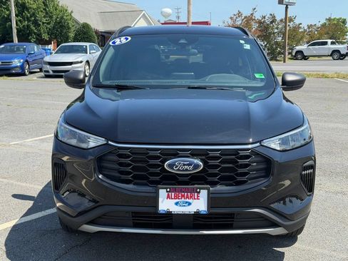 Used 2025 Ford Escape ST-Line FWD image 9