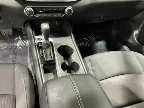 Used 2025 Nissan Altima 2.5 S image 15