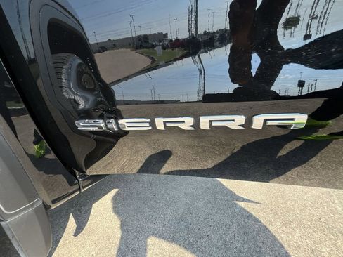 Used 2025 GMC Sierra 1500 Pro w/ Graphite Edition image 44