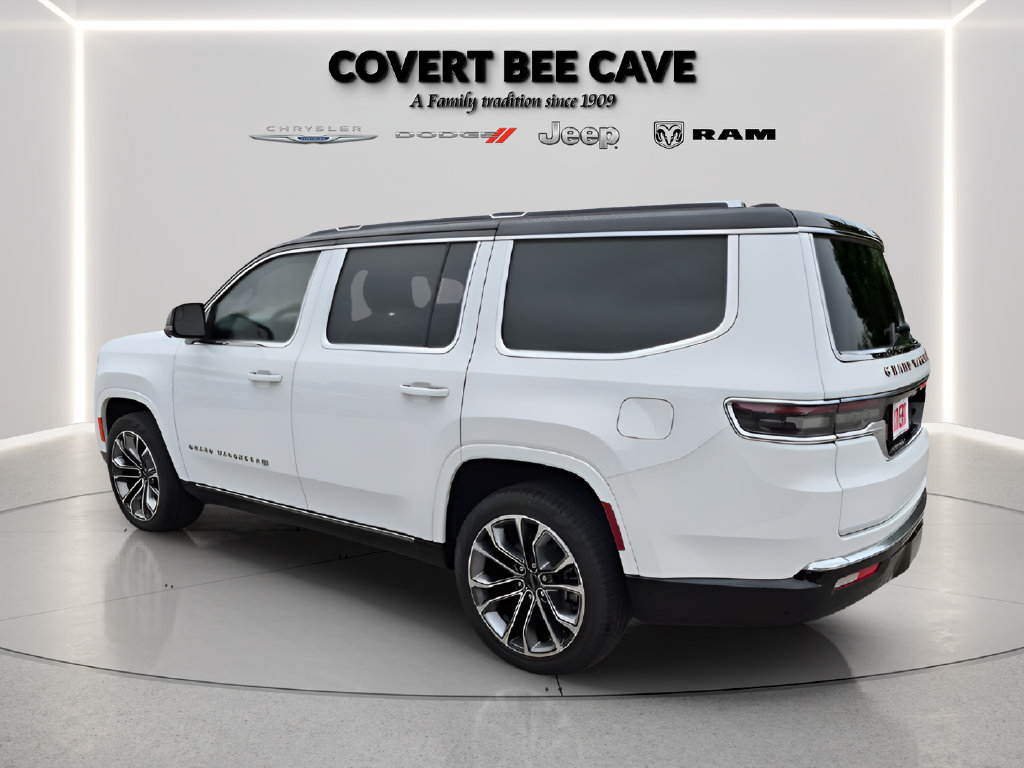 Used 2024 Jeep Grand Wagoneer Series III AWD/4WD image 10