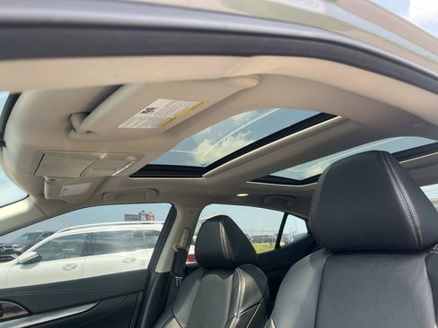 Used 2019 Nissan Maxima 3.5 SL w/ Floor Mat Group FWD image 29