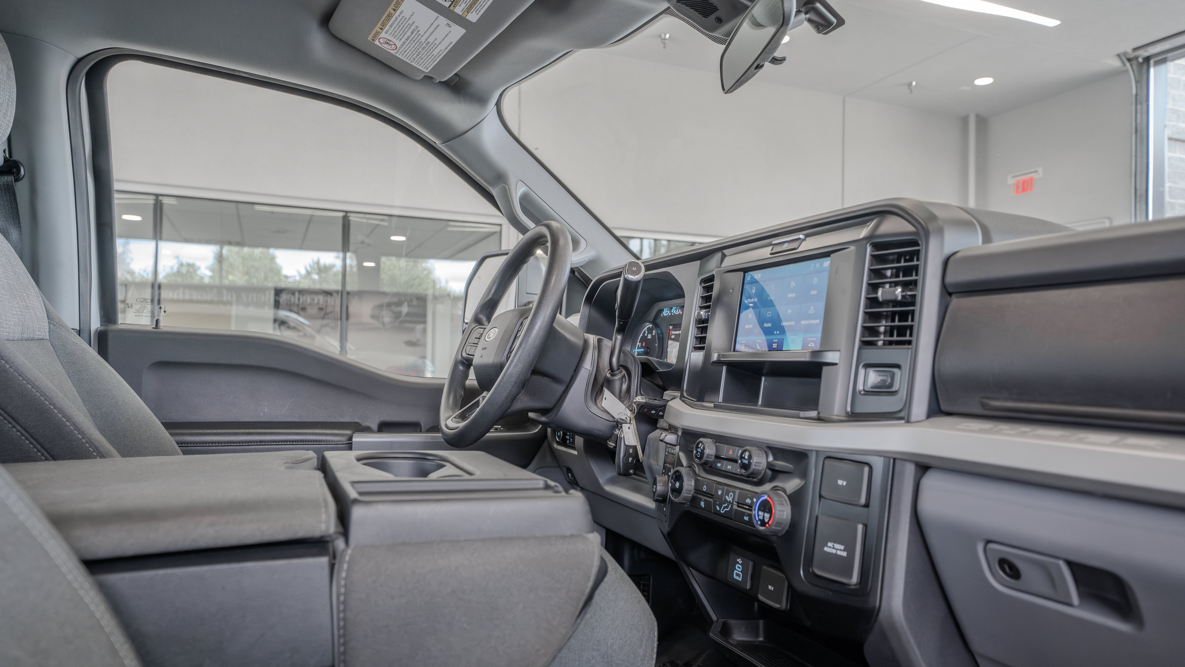 Used 2025 Ford F250 XLT AWD/4WD image 18