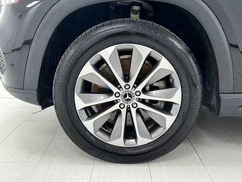 Used 2021 Mercedes-Benz GLE 450 4MATIC image 47