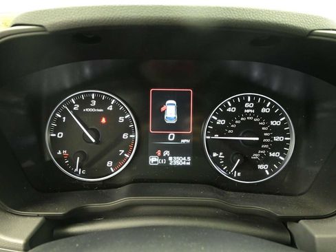 Used 2024 Subaru Crosstrek 2.0i Premium AWD/4WD image 9
