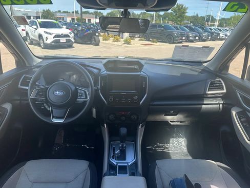 Used 2023 Subaru Forester AWD/4WD image 14