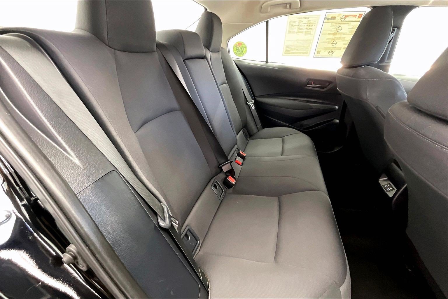 Used 2025 Toyota Corolla LE FWD image 19