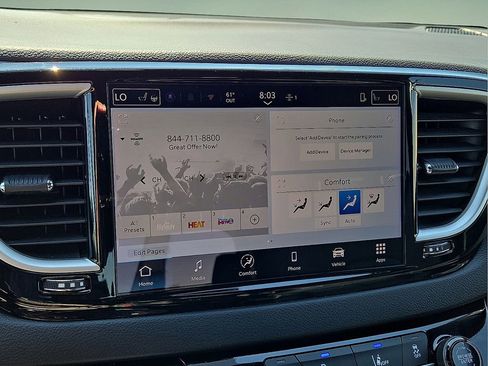 Used 2025 Chrysler Pacifica Select FWD image 26
