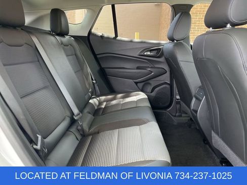 Used 2024 Chevrolet Trax LT w/ Driver Confidence Package FWD image 25