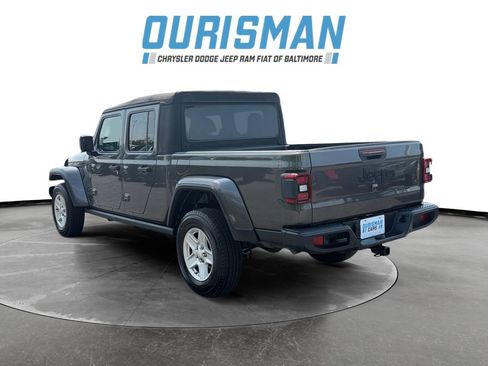 Used 2022 Jeep Gladiator Sport AWD/4WD image 4