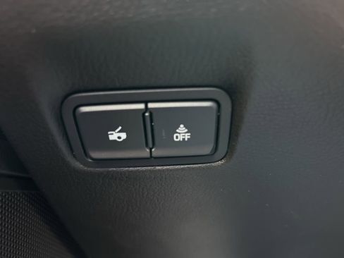 Used 2015 Chevrolet Corvette Stingray Z51 w/ 2LT Preferred Equipment Group image 26