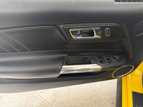 Used 2015 Ford Mustang Premium RWD image 34