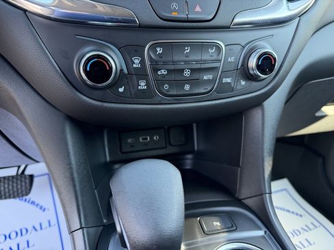 Certified 2022 Chevrolet Equinox LT image 13