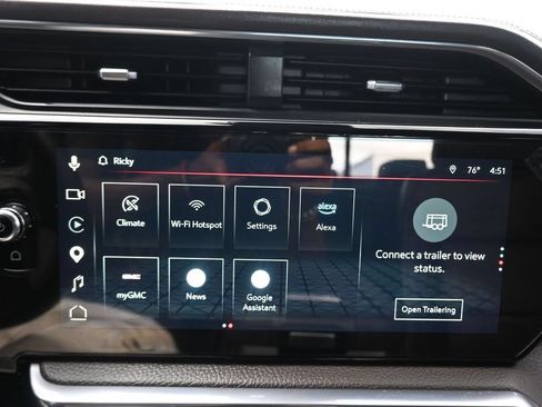 Used 2024 GMC Sierra 2500 Denali w/ Denali Reserve Package AWD/4WD image 18